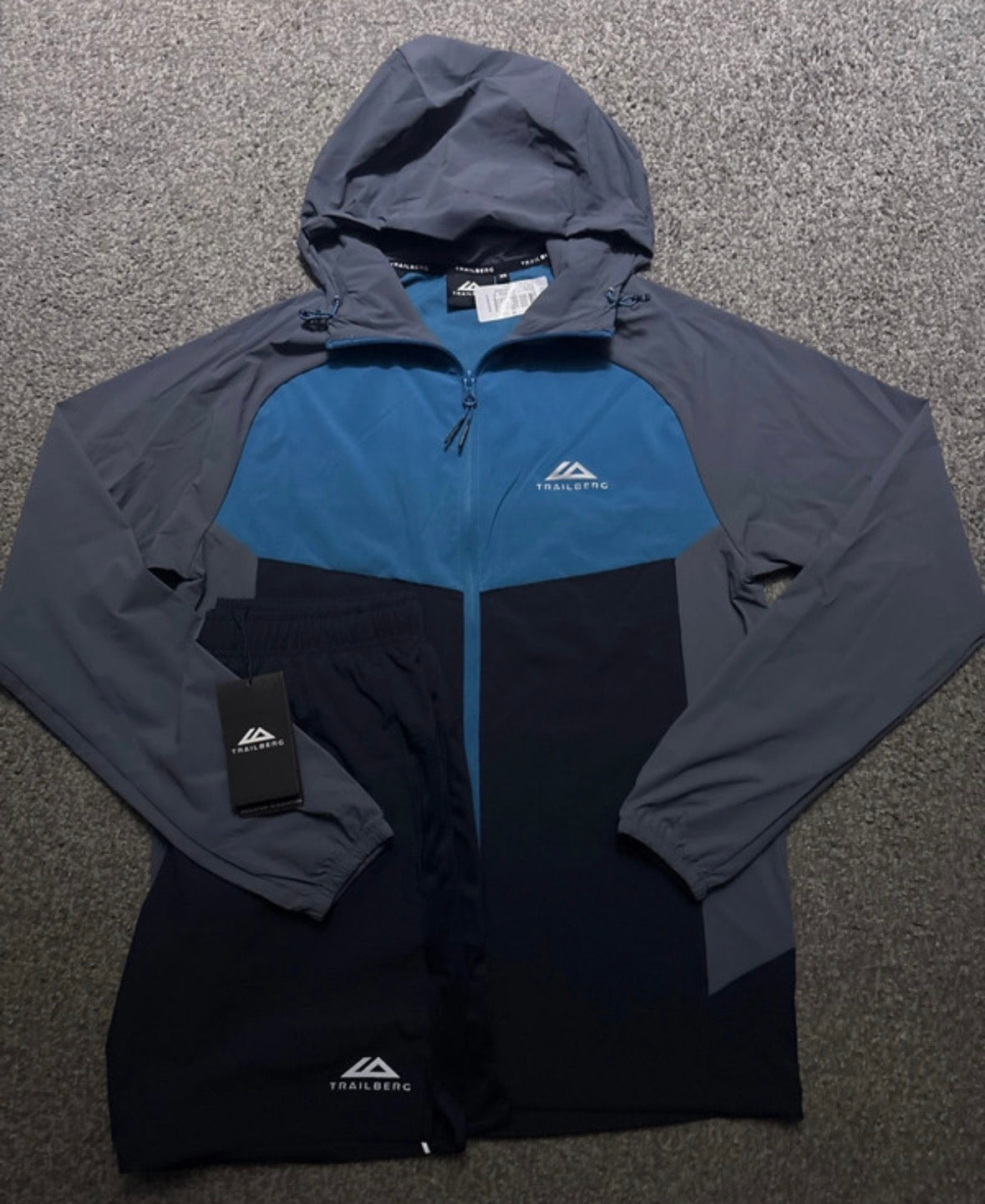Trailberg Set-Blue/Grey/Navy